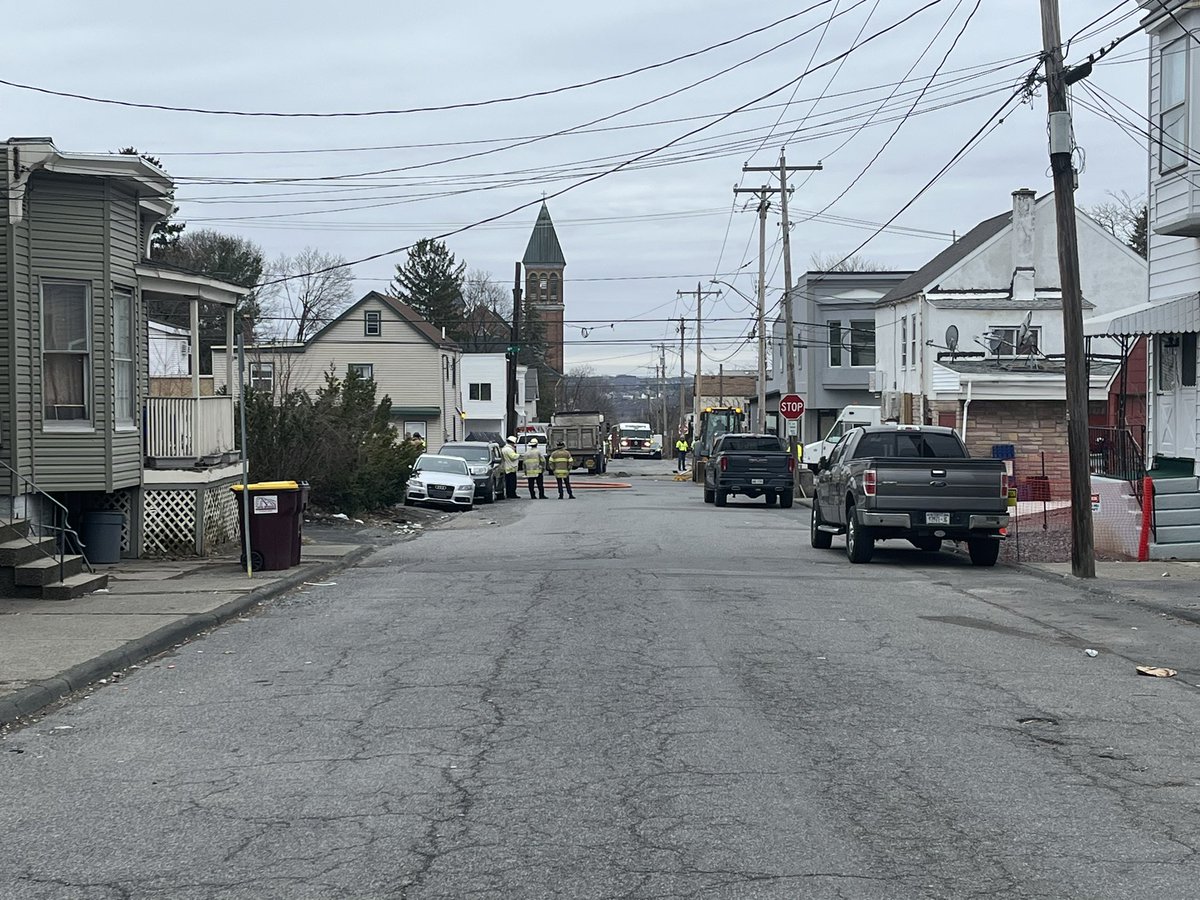 Crews on the scene of gas leak at 15th and Hutton Streets in Troy, several homes evacuated, Troy Fire and National Grid are here as well. Smell of natural gas in the air