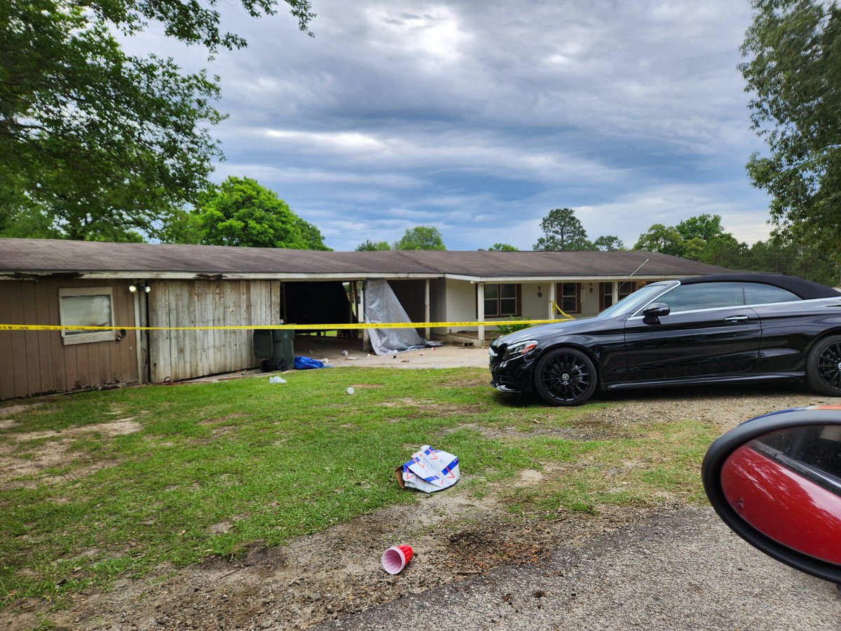 First images from a mass shooting at a post-prom party in Jasper, Texas. 9 people  shot. No reports of anyone in custody at this time