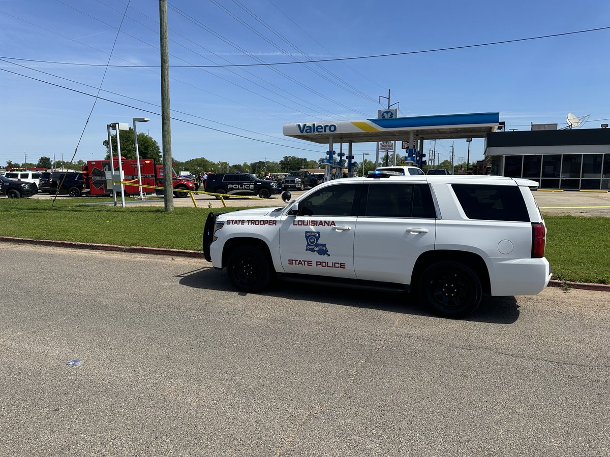 Officer with Bossier City PD shot during incident at Valero gas station on Industrial Drive. Multiple other patients hurt as well