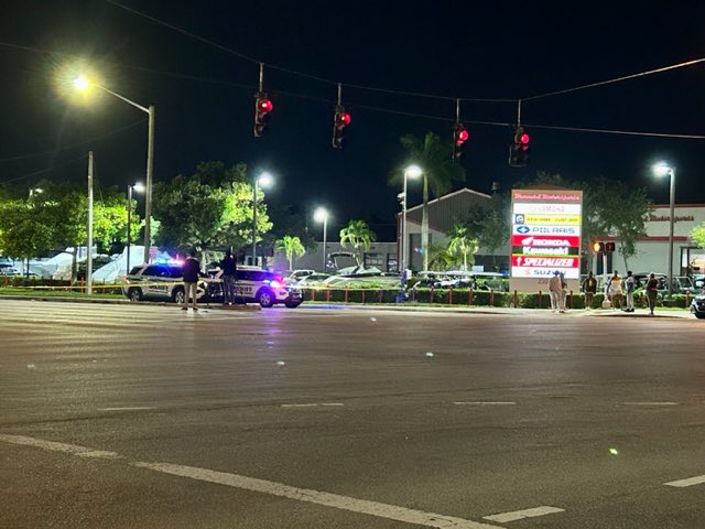 Palm Beach County Sheriff's Deputies have road blocked off at Okeechobee Blvd.  and  Congress Ave in WPB. Heavy presence