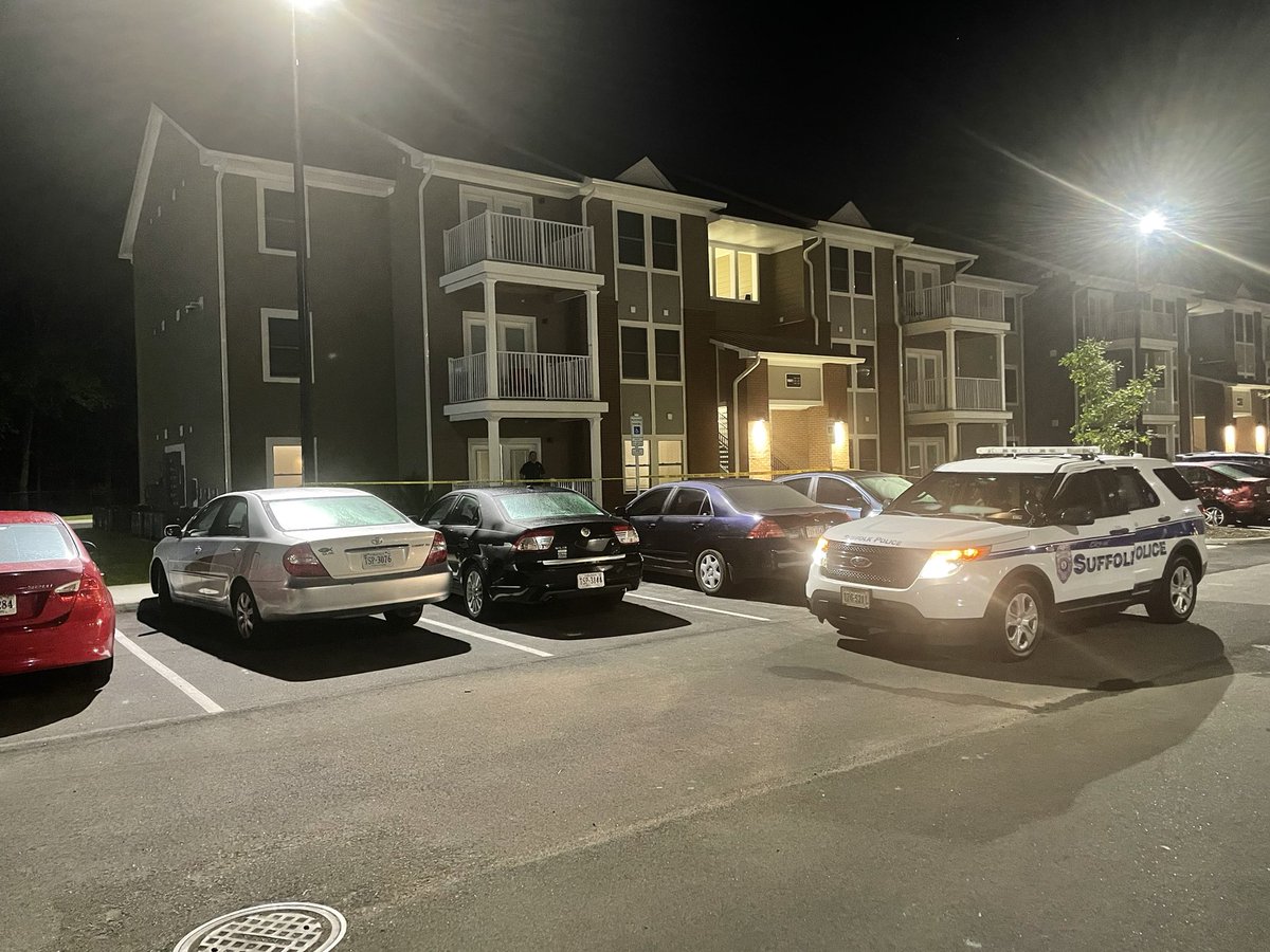 A man has died in Suffolk early this morning following a shooting at White Marsh Pointe at Eagle Landing. Police found 19 y/o James Killebrew shot inside a home and they pronounced him dead at the scene.