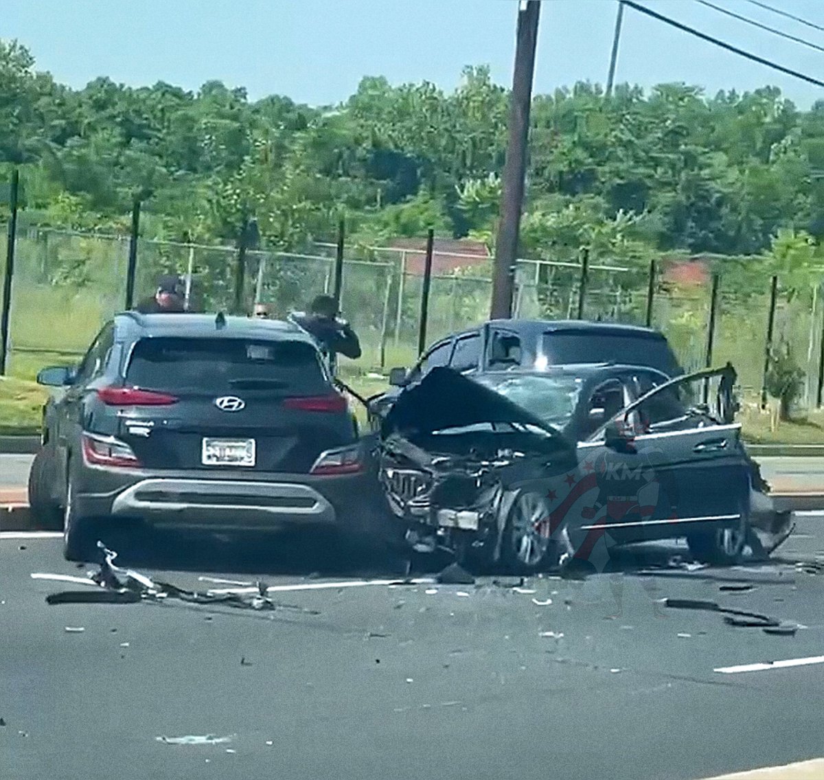 SERIOUS CRASH: 2800 Bl. Of New York Ave NE. Initial reports of dump truck vs vehicle with 4 injured. @usparkpolicepio (Eagle)helicopter on scene. VIA DC firefighters