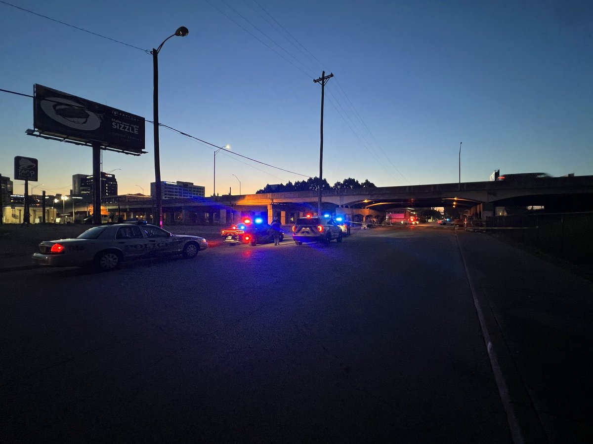 LMPD is investigating an early morning deadly shooting at 1st St and Jacob St. A spokesperson says around 4:30 officers responded to reports of a man being shot. He died at the scene.
