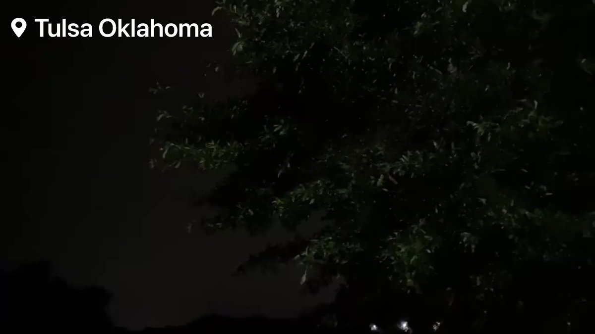 Storm sirens are now sounding off due to Extremely dangerous thunderstorms producing winds guest up to 100  Mph Tulsa   Oklahoma Currently Storm sirens are now going off as the National Weather Service in Tulsa, Oklahoma, has issued an extremely dangerous