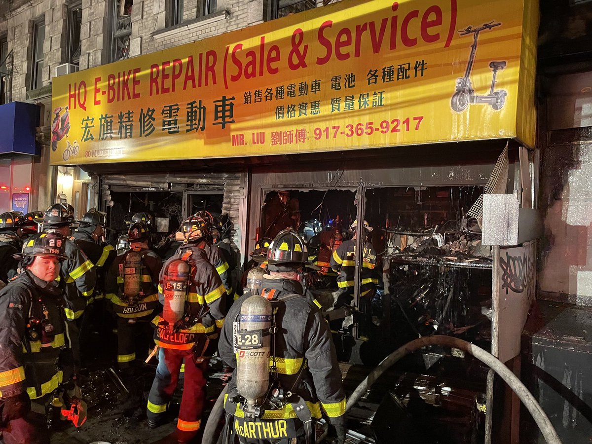 At approx 12:15am, FDNY Members responded to a fire at 80 Madison St where they found heavy fire in an e-bike store on 1st floor. Firefighters made interior attack. 7 injuries, 6 of them critical. 1 FF with minor injuries. Cause under investigation