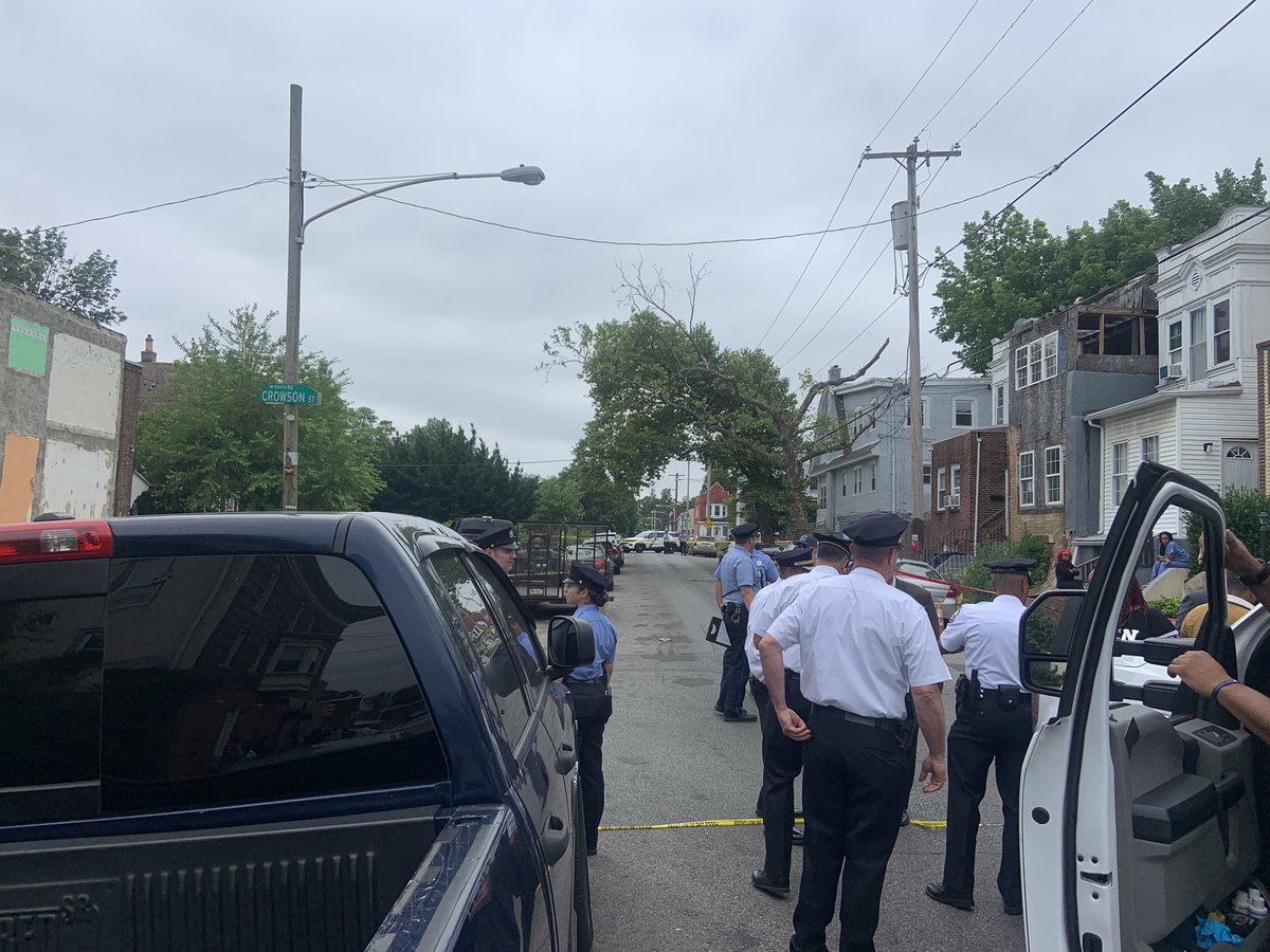 @PhillyPolice say 3 people were killed in a shooting on the 700 block of East Locust Ave in Germantown this afternoon, including a 12-year-old boy