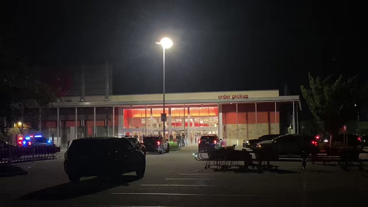 Big police presence at the Warwick Mall Target this morning where police could be seen stationed around the perimeter of the mall