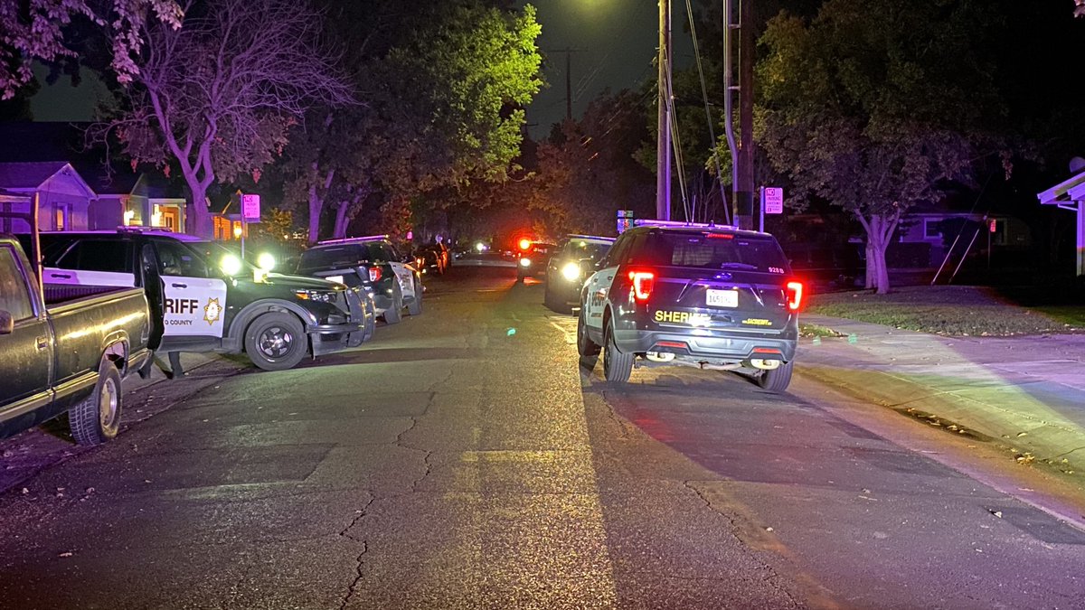 Ground and aerial search underway for 15-year-old suspect in area of 50th and V streets in Sacramento near UC Davis Med Ctr. @sacsheriff says suspect lead them on chase last night. Was captured, bitten by K9, taken to hospital, medically cleared then escaped custody around 4 AM