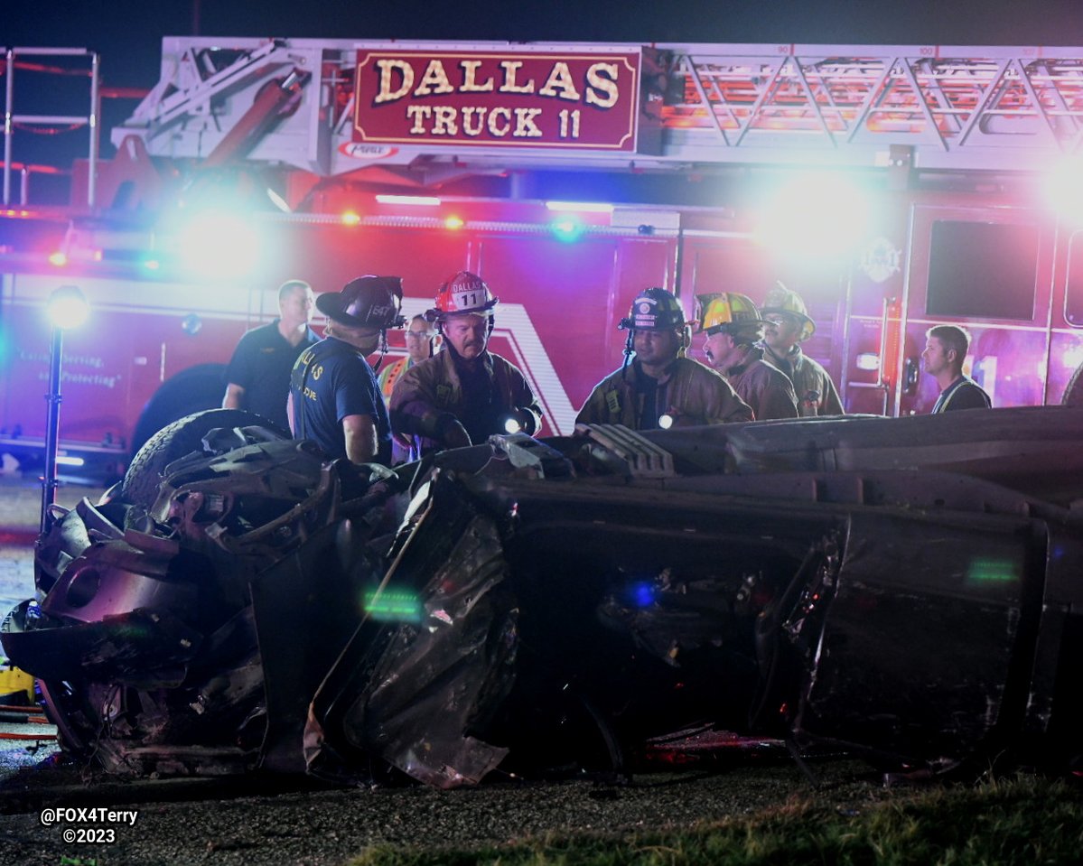 DFW traffic All NB lanes of N Stemmons Frwy at the Hwy 183 split are closed. A pickup vaulted over the center rail striking a small SUV. One person is dead, another critically injured.