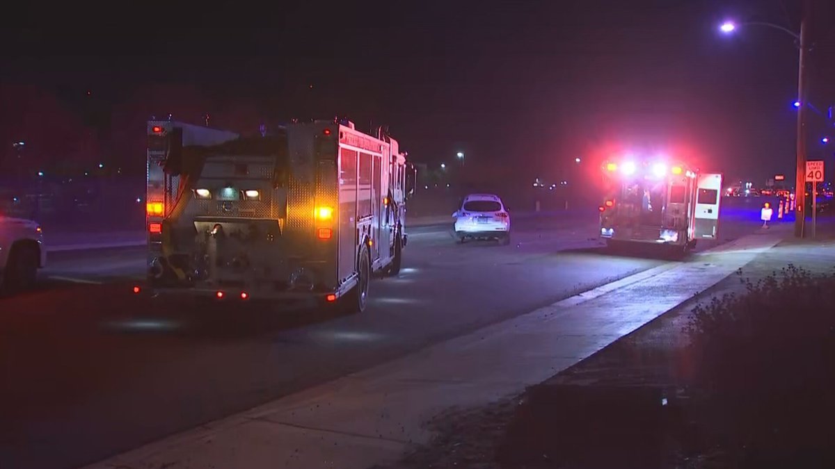 Police confirm a man has died:  Man hospitalized after two-car crash in Phoenix