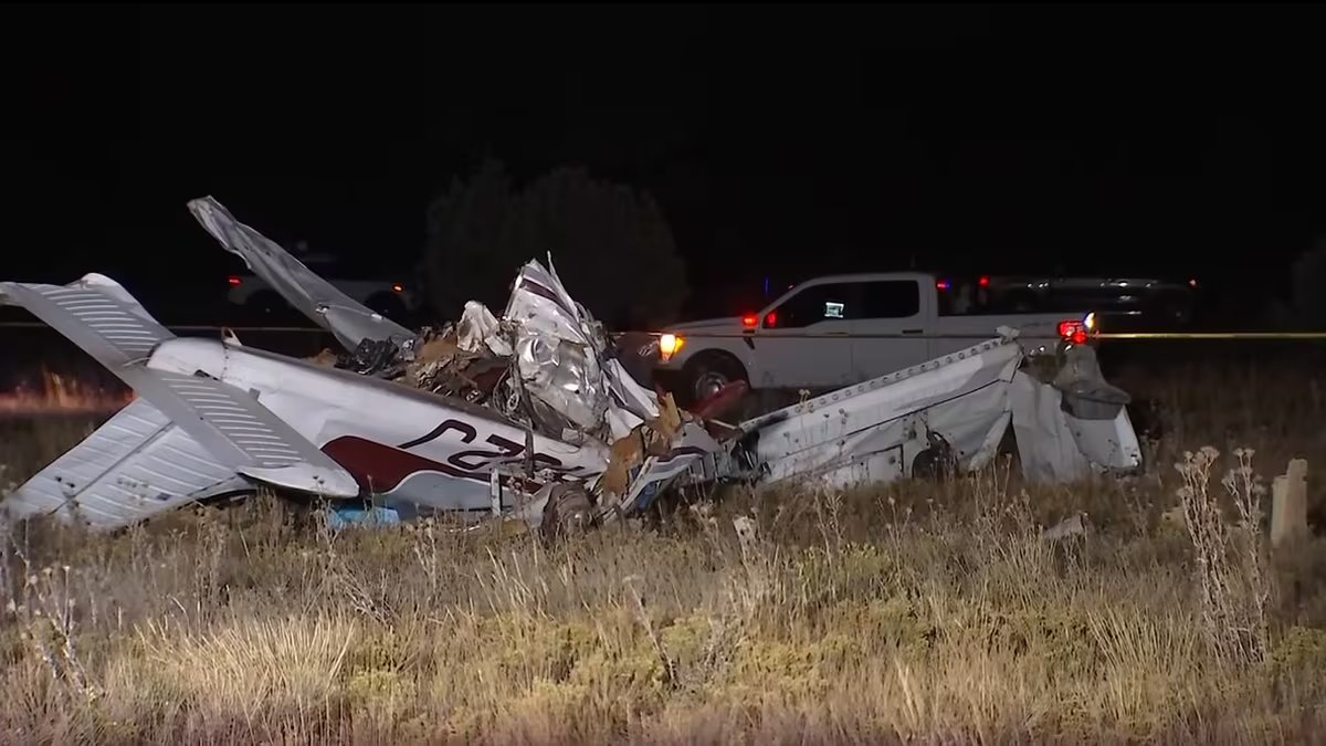 Plane flying low, wings rocking before crash that killed 3 in Williams