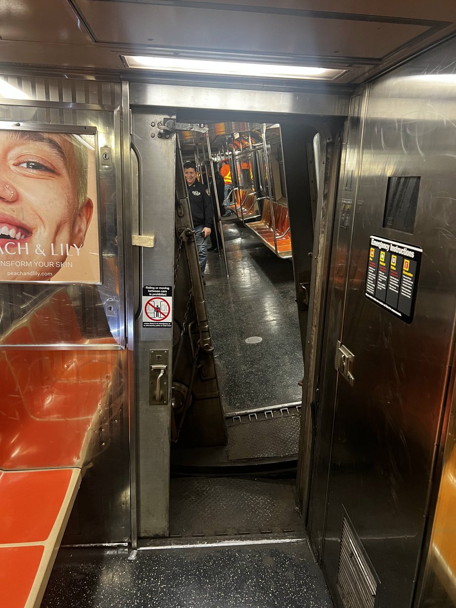 Manhattan: West 96th Street and  Broadway, the @FDNY and @NYPD24Pct and the @NYPDTransit bureau were on the scene earlier today after 2 cars from a train derailed, causing a collision with another train. Fortunately, no one was injured in the train crash