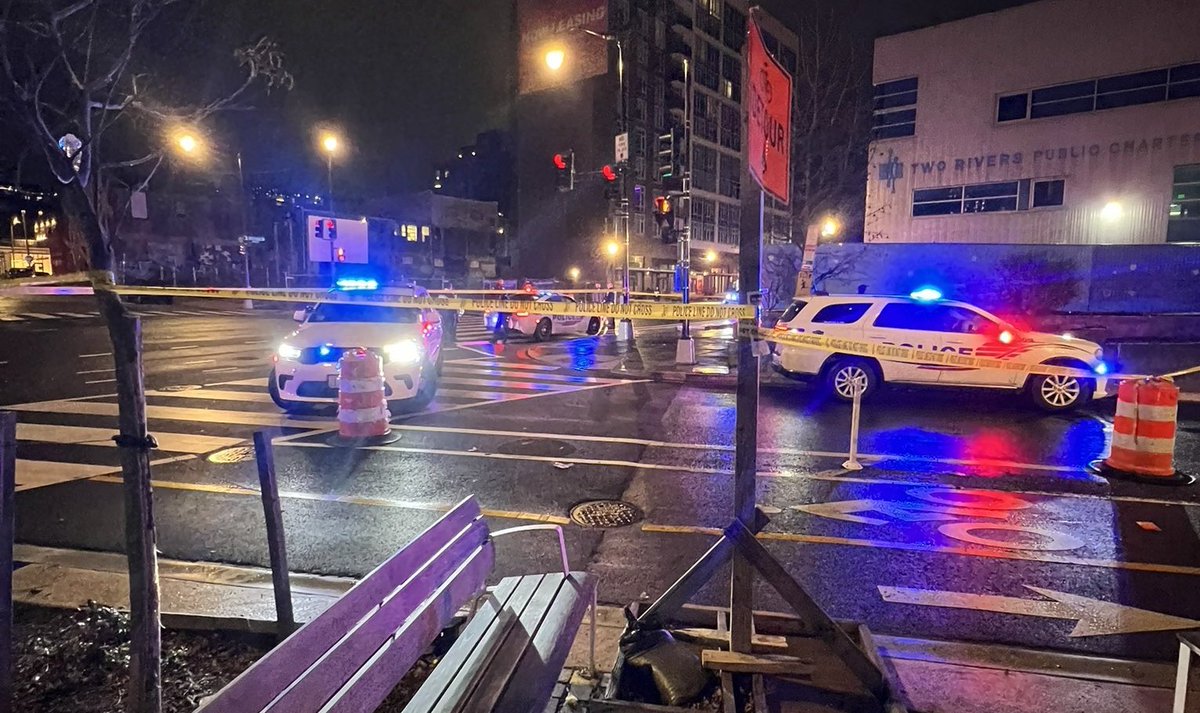 POSSIBLE SHOOTING-- 4th St at Florida Ave NE DC.  Approx 40yo man found with wound to his leg (unclear if shot or stabbed) and injury to his head. He was conscious but incoherent.  Police are looking for three teens who supposedly dumped him here by car. Circumstances TBD