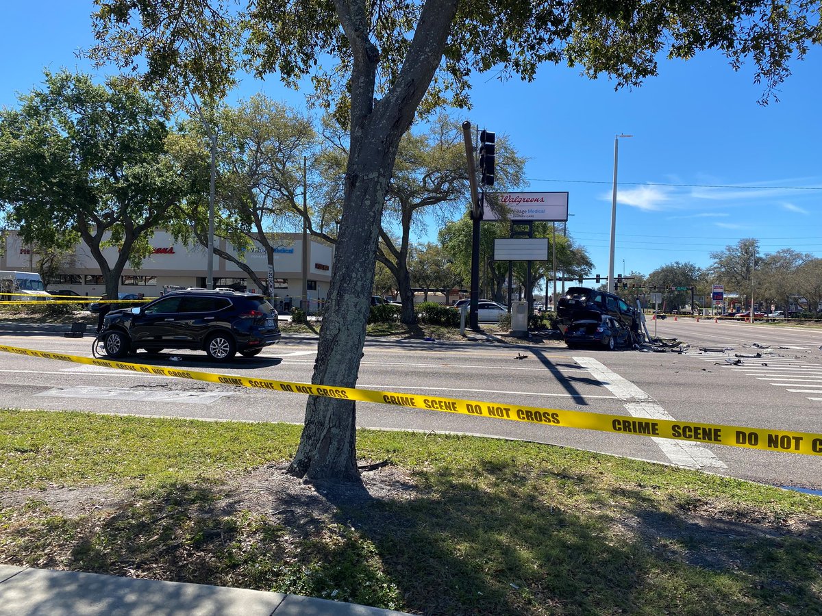 3 hospitalized after St. Pete crash involving pedestrian, police say