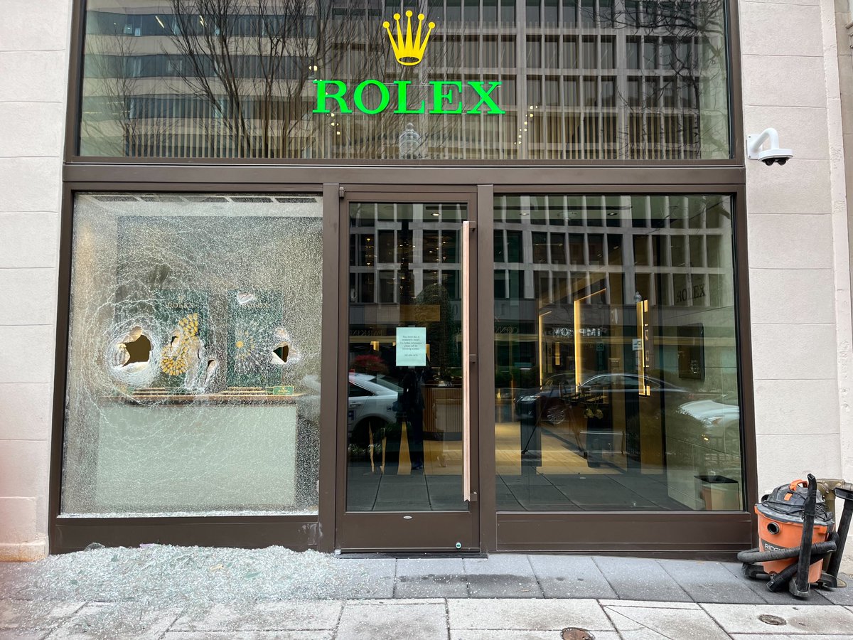 MPD responded to the 1100 block of Connecticut Ave NW at 12:57pm for the report of an armed robbery. It appears that a window was broken and property was stolen from the business