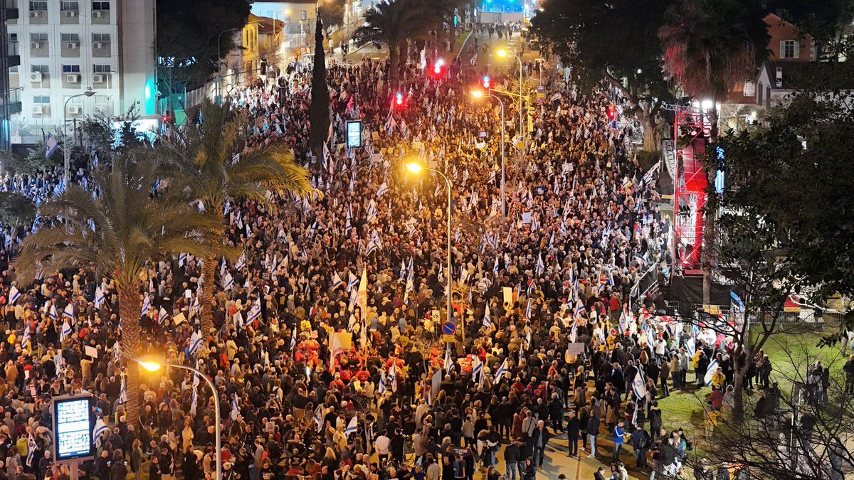 TelAviv right now: In the largest protest since Oct. 7,  thousands of Israelis back on the streets calling for the immediate ousting of Netanyahu and his government