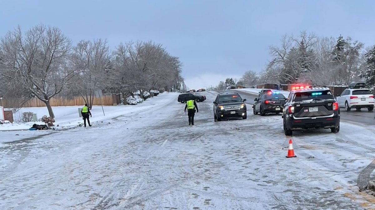 Pedestrian killed in Centennial crash