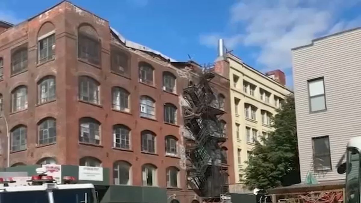 Brooklyn partial roof collapse sends metal crashing onto cars, scaffolding; no injuries reported