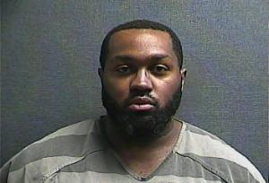 Man accused of killing his ex in front of kids in Northern Kentucky dies awaiting trial