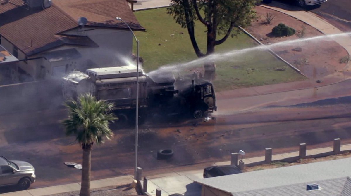 Homes evacuated after garbage truck catches on fire in Mesa: