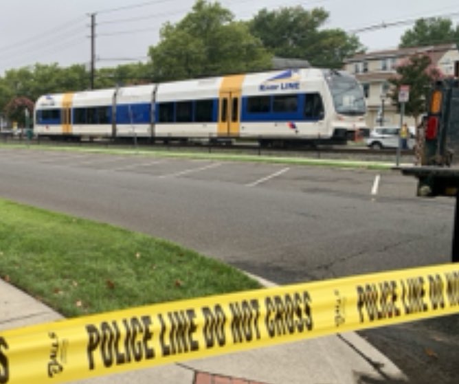 Boy hit and killed by @NJTRANSIT RiverLine train in Palmyra.  NJ Transit spokesman says the boy was hit at the Chestnut Street crossing at 8:20am by a train going north at the crossing, which is just one block south of the Palmyra station