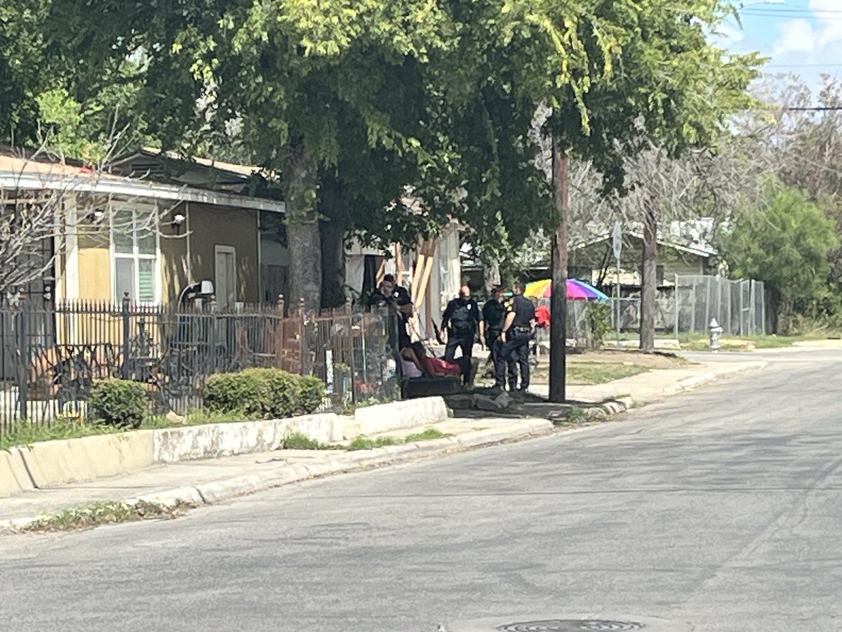 Police say that 2 men a suspect and victim . Suspect fired a shot at the victim. Both left the scene. Suspect ran across a park hiding in a drainage ditch leaving behind a backpack and a weapon. It’s unknown if the victim was hit. This at 400 blk Henry st