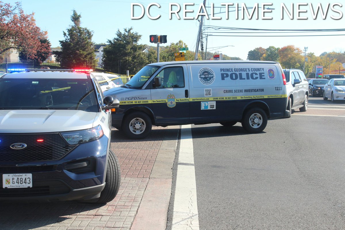 HOMICIDE SHOOTING: 7100 Bl. of Old Landover Rd. Landover, MD. @PGPDNews
 on scene investigating a shooting with one individual pronounced dead on scene from gunshot wound injuries. PGPD recovered more than 25 shell casings on scene. 75th Ave had shell casings up and down the street