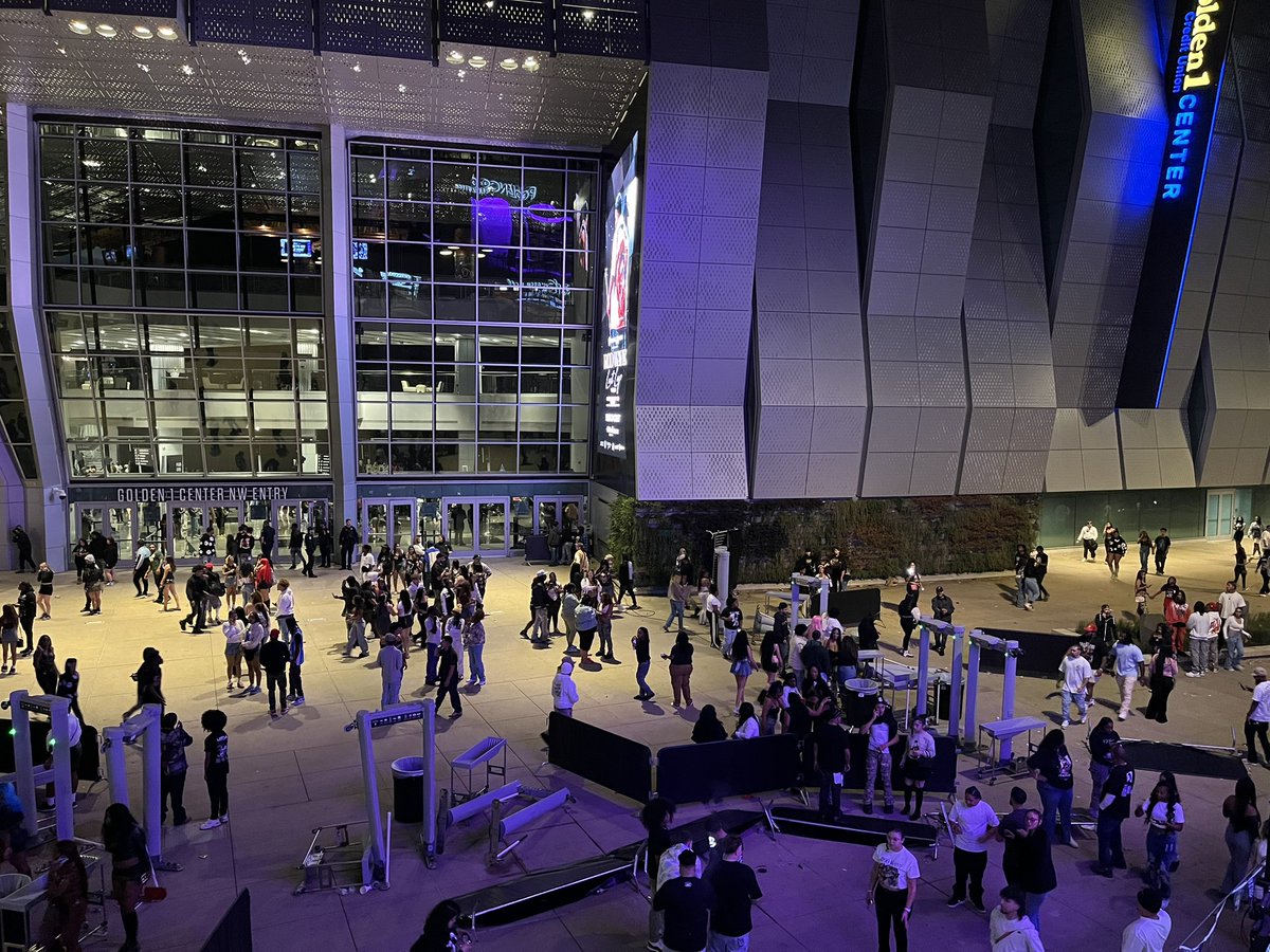 This is the scene outside of the Golden One Center right now. Thousands of people have been evacuated after the Rod Wave concert was cancelled. Metal detectors are knocked over. Officers found evidence of fireworks on the DOCO Plaza