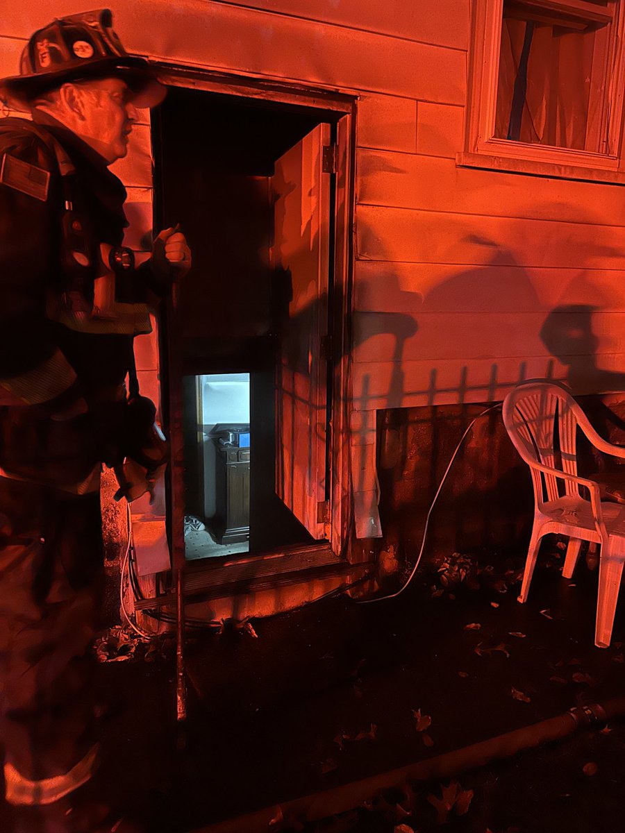 Quick action has the basement fire at 21/19 Osceola St, a 21/2 story, multi family in Dist. 12 gone from smoke showing to checking for extension in minutes. ISD & BFD-FIU on scene to determine cause. 7 people displaced & one resident transported by EMS