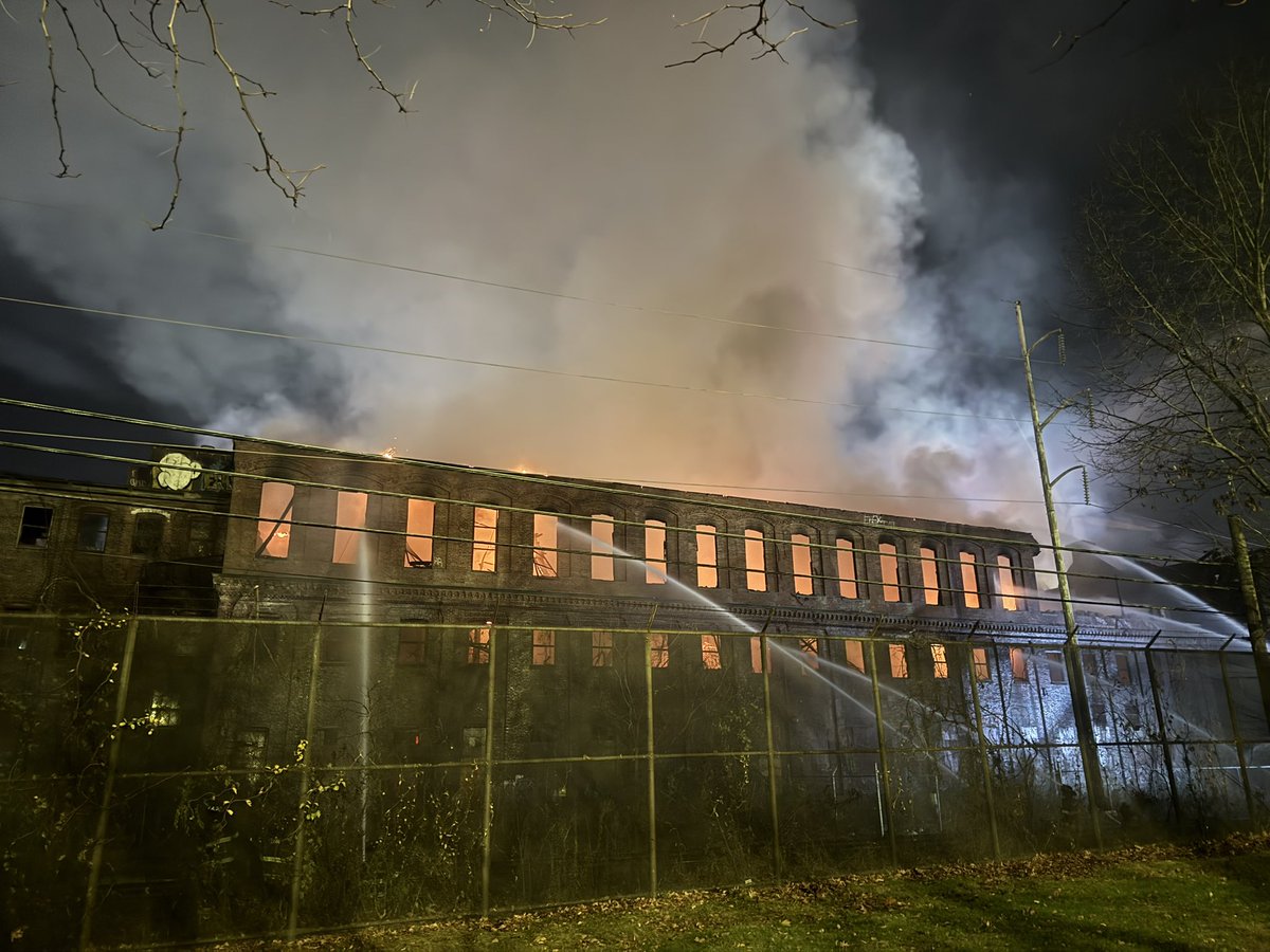 Chelsea MA, 4th, 5th,6th,7th,8th alarms have been transmitted for Creasant & Forbes st large 5 story vacant mill building well involved.