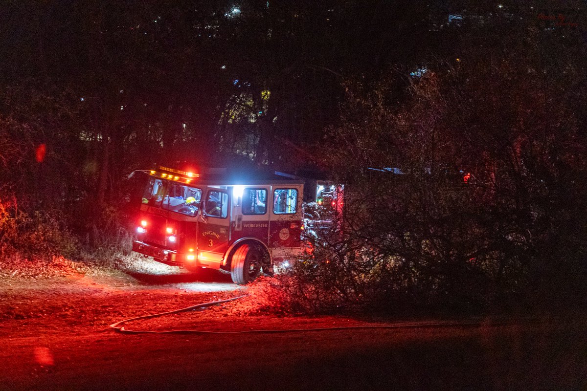 Worcester Firefighters battled a large brush fire in Chandler Hill Park Sunday evening. 6 Engines and a forestry units operated for several hours to contain the fast moving blaze