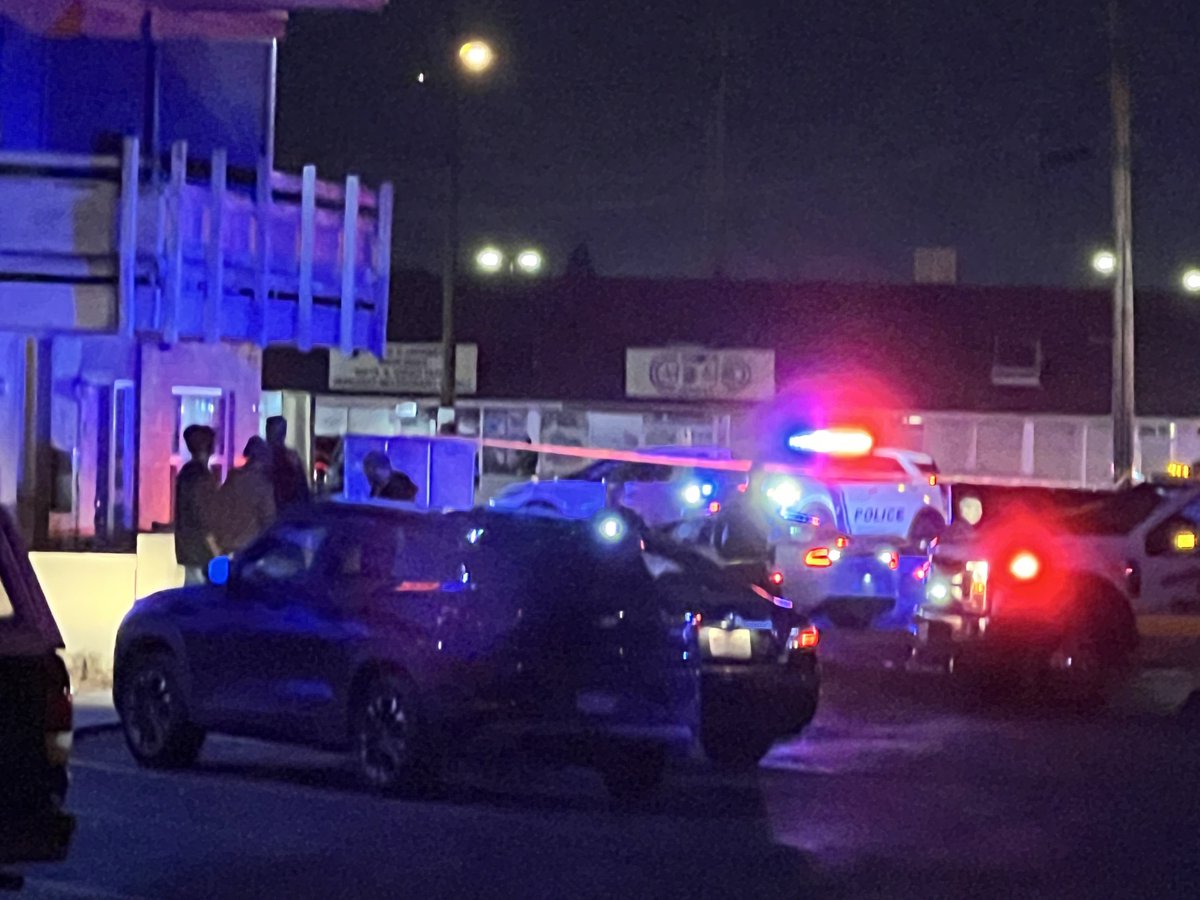 FatalShooting 4460 S Fairbourbe St. Murray Police responded to reports of ShotsFired and a screaming. While enroute, Police were advised that a male had been shot and was not conscious or breathing. CPR was started, and EMS took over care when they arrived.