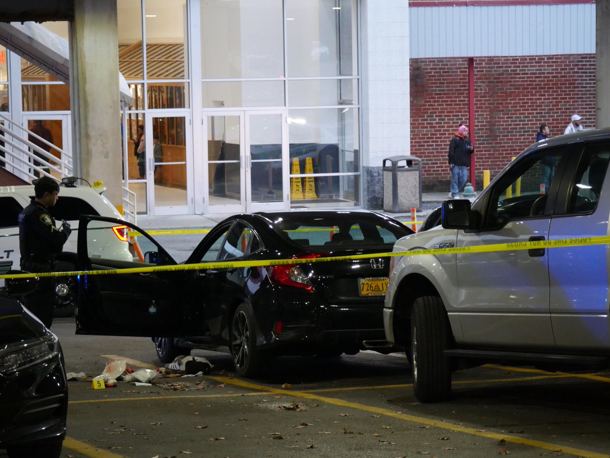 BELTWAY PLAZA MALL SHOOTING: 6000 block of Greenbelt Rd in Greenbelt— male shot in both legs while in/near a car to the rear of the mall. Shooters (reported to be juveniles) fled on foot