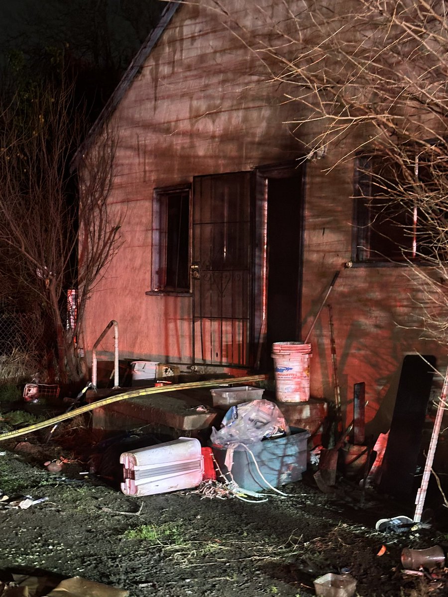 Sacramento Fire Department Structure Fire:500 Block Bowman Ave Crews arrived to a single story single-family known vacant house. Heavy smoke on arrival &amp; fire showing from the back room. Firefighters got a quick knockdown and fire is under investigation