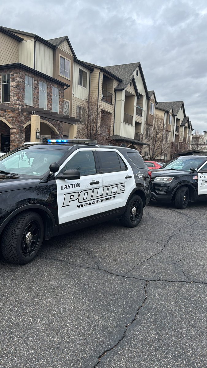 Layton Police are currently managing a domestic incident involving a barricaded man at the Seasons Of Layton apartment complex near Hillfield Rd and Antelope Dr. The suspect has fired shots, but thankfully, there are no reported injuries