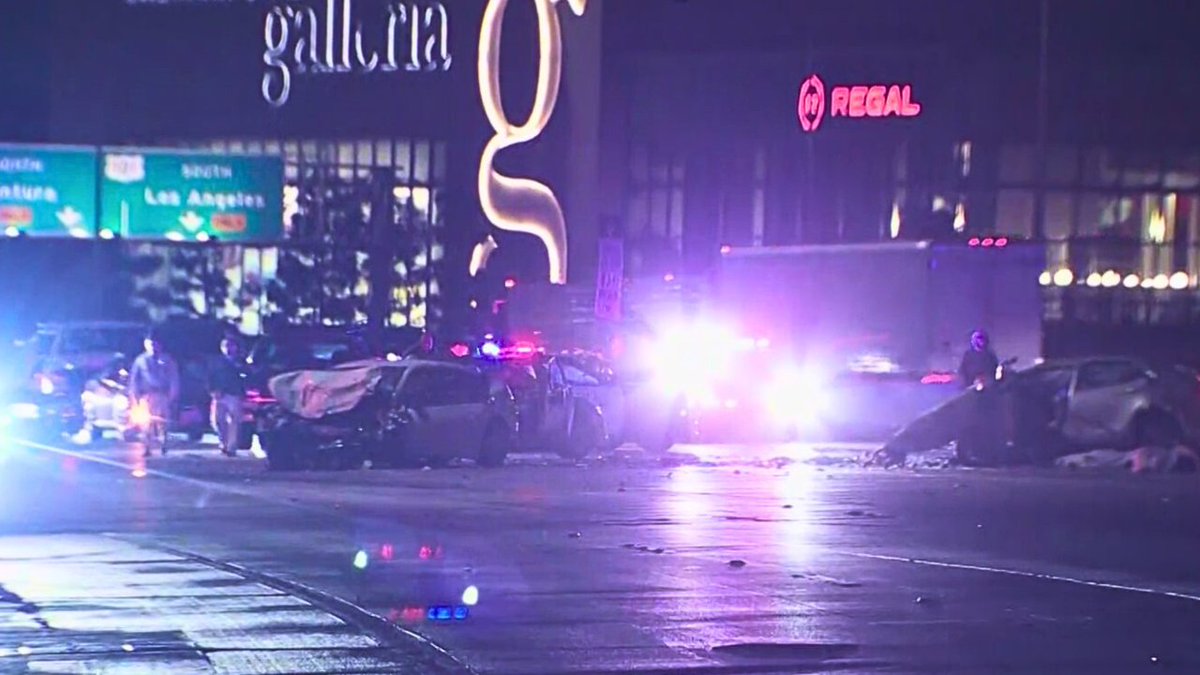 405 reopens after fatal wrong-way crash blocks lanes for hours in Sherman Oaks