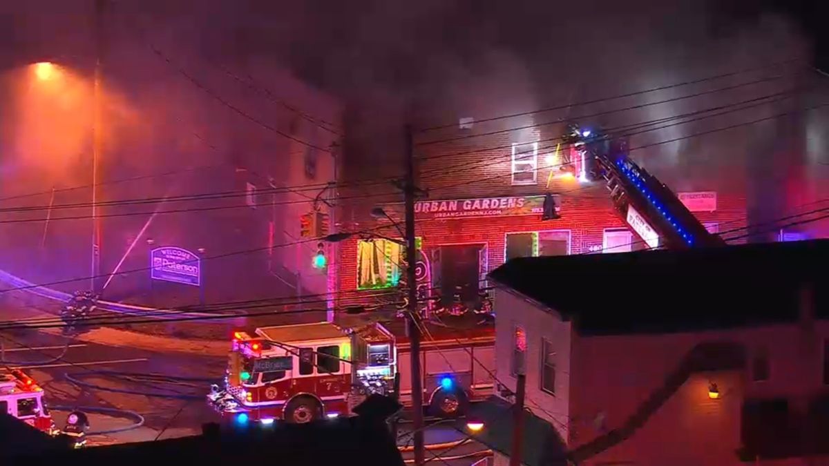 Multiple people injured in 2-alarm building fire in Paterson