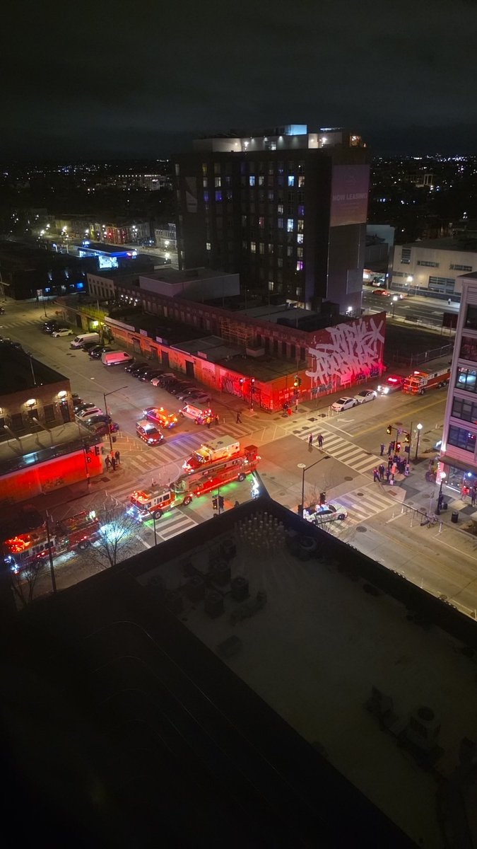 DC Police are on scene at Union Market in Northeast DC for a report of a barricaded person inside of an apartment off of 4th Street NE near Florida Ave NE.