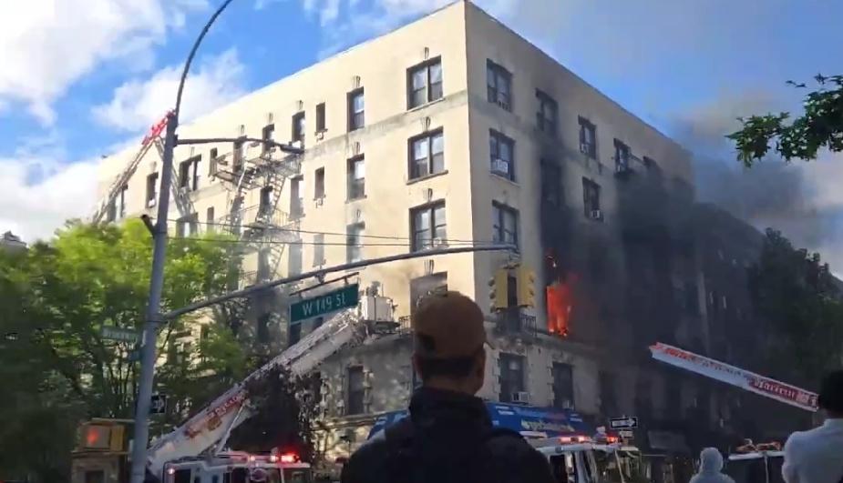 Manhattan *2ND ALARM* Box 1641 568 W 149th St Broadway-Amsterdam FIRE 3RD FLOOR EXTENDED TO THE 4TH, 6 STORY