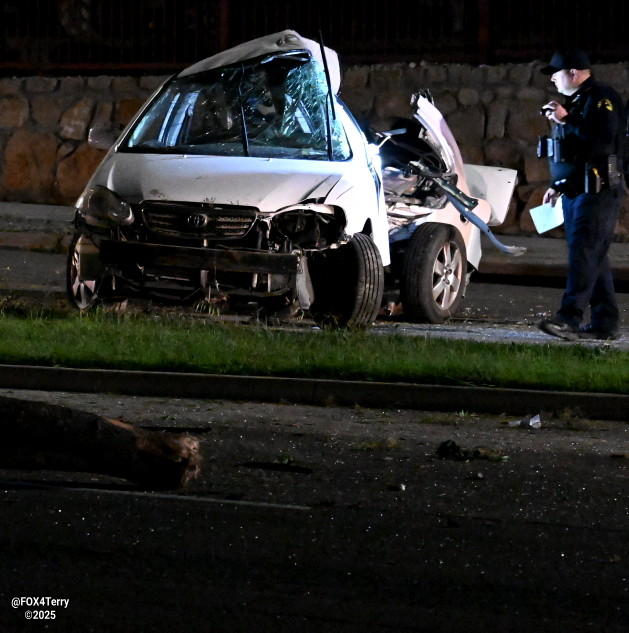 DFWtraffic Ferguson Rd near N Buckner Blvd shut down as Dallas Police work a deadly crash.