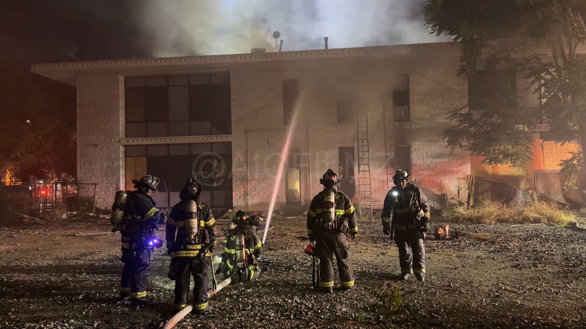 San Jose, CA : The San Jose Fire Department responded to a fire at a two-story building near the intersection of First Street and Bassett Street. The cause of the fire is currently under investigation and no injuries have been reported.
