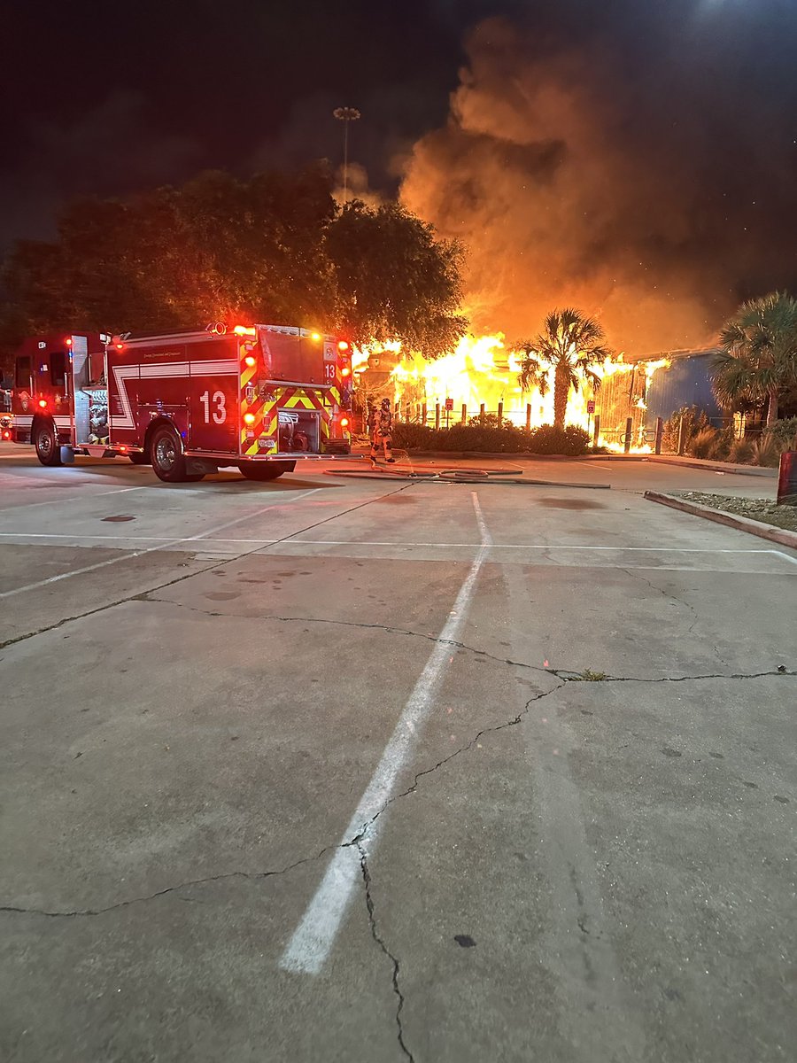 HFD responded to a restaurant fire on the Northwest Freeway near 34th Street. Taking a defensive approach, our members put the fire out and minimized damage to other  businesses