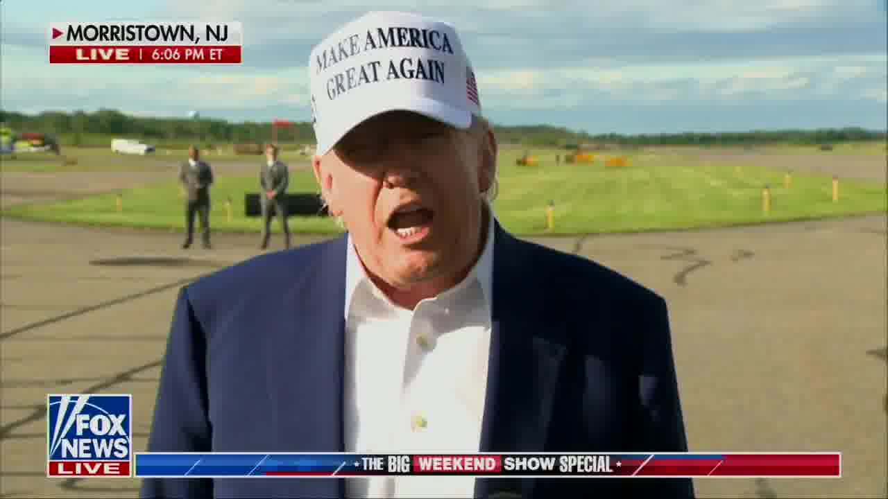 Trump şimdi AB'ye yönelik yeni tarifelerinin 9 Temmuz'a kadar ertelendiğini söylüyor
