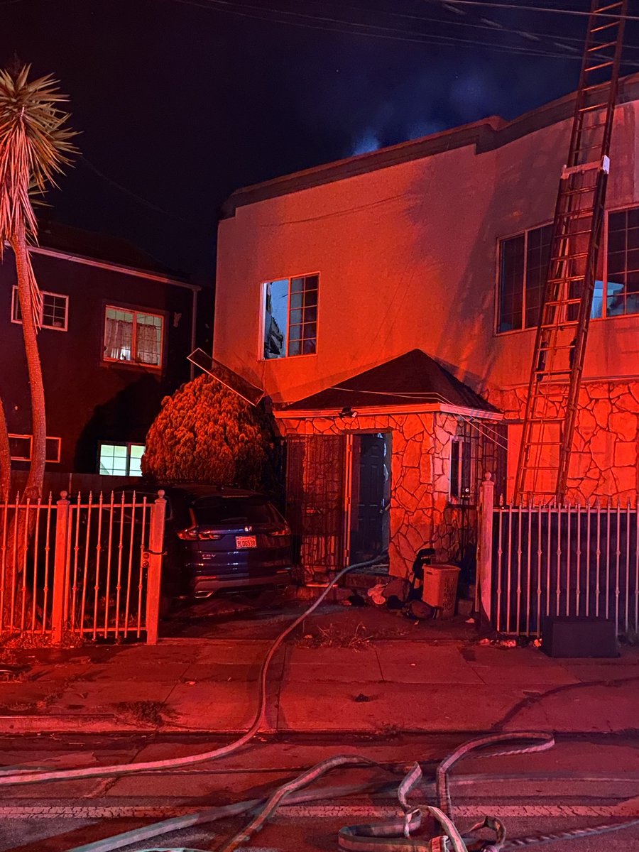 1-ALARM FIRE 2000 Block of San Jose Ave, STRUCTURE FIRESan Francisco Fire Department is currently on scene of an active one alarm structure fire. Crews on scene are checking for extension in the walls and roof