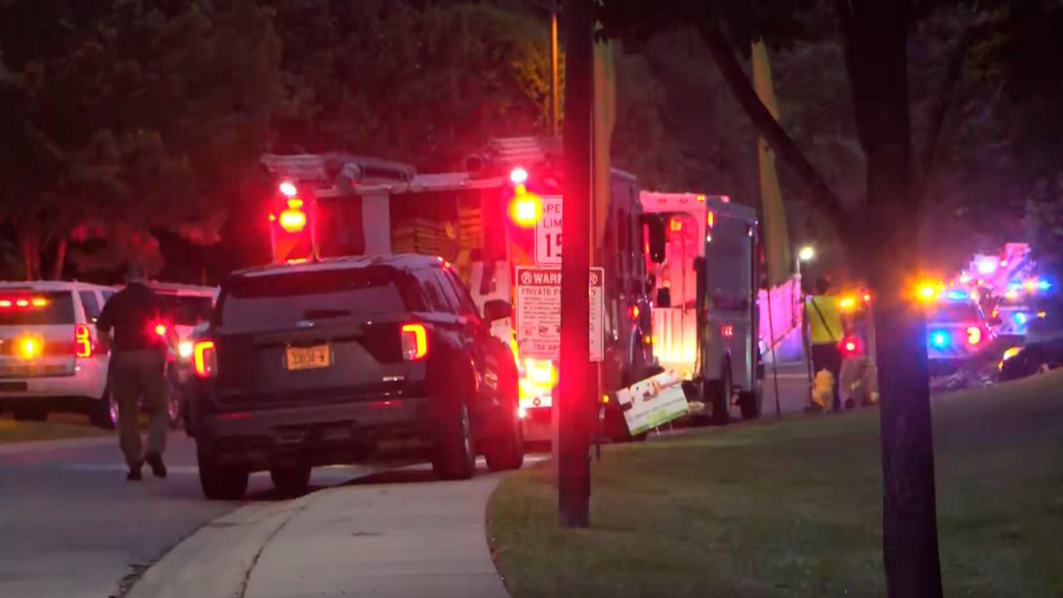 6 people were hurt in a large fire at a Charlotte apartment complex on Thursday morning