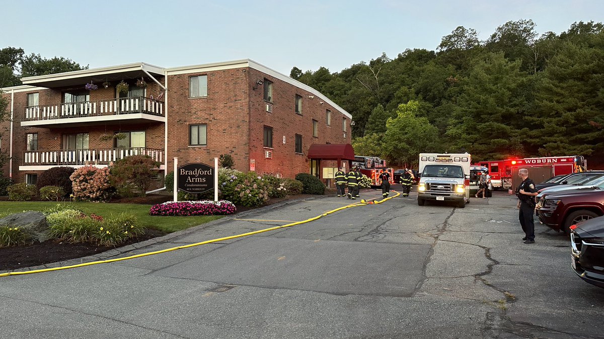 Woburn 2nd alarm on N Warren St. Fire is now k/d