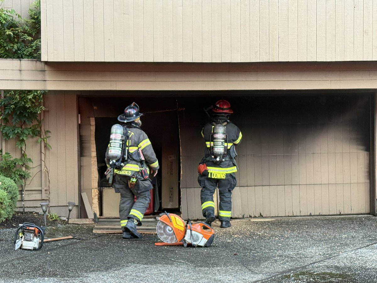 Puget Sound Fire responded to a residential fire in the 24300 block of 135 Avenue SE. Firefighters arrived and found a fire in the garage. Firefighters extinguished the fire in approximately 30 minutes