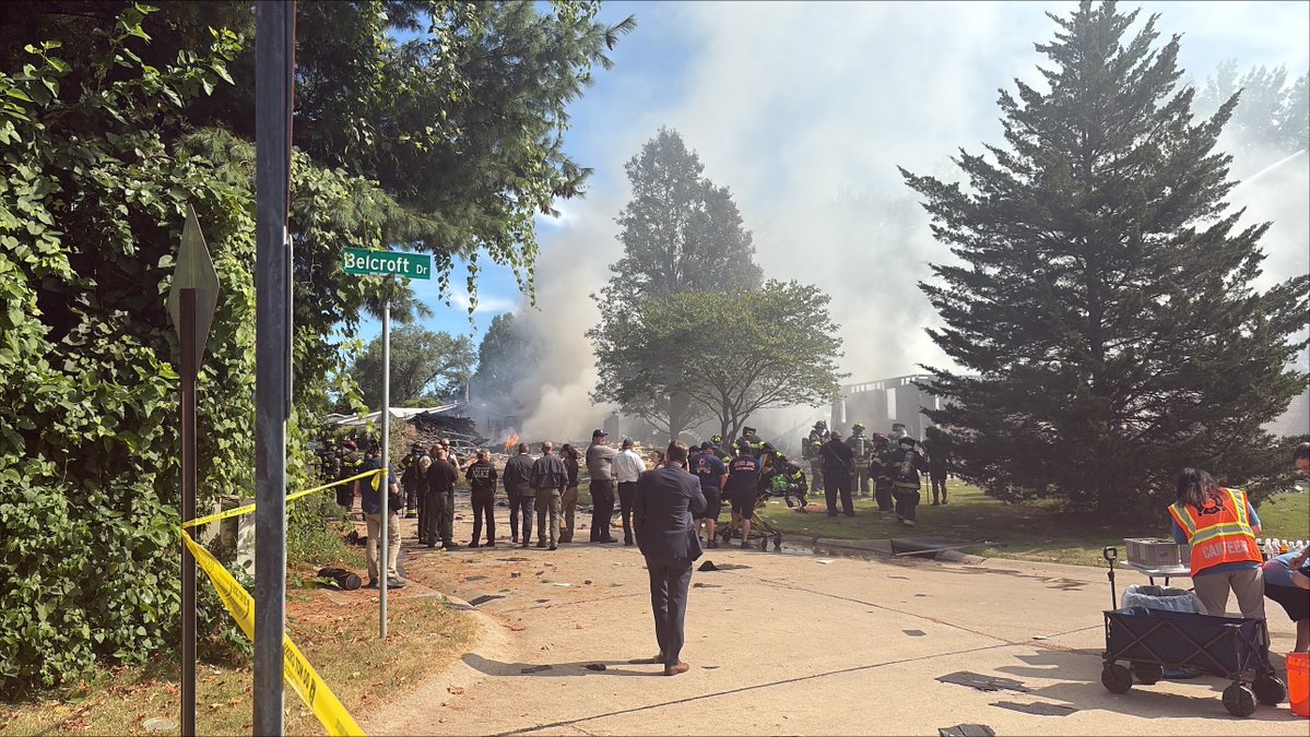 20 homes damaged, 3 destroyed, 3 victims injured in St. Louis County explosion