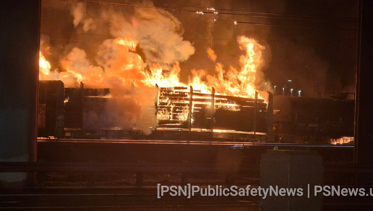 Sacramento fire crews are battling a railcar of power poles fire off of Roseville Rd. Roseville Rd. is shut down from Longview to Tristations.