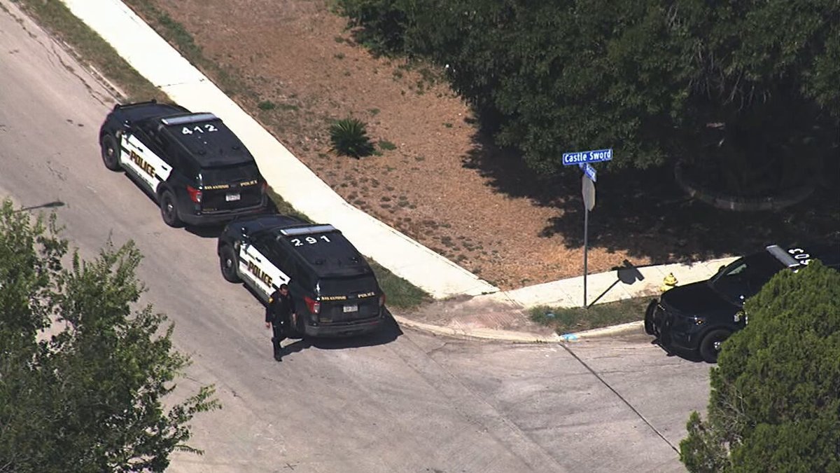 Man found drowned in bathtub on Northeast Side, police investigation underway: